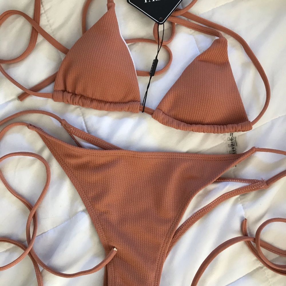 Ribbed Bikini